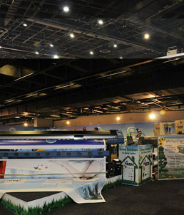 IMDM携多款SOLARIS大型喷绘设备现身Sign Africa 2012