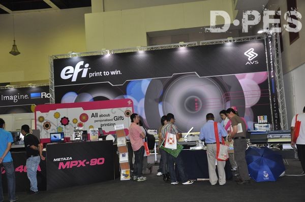 Singapore Agent of EFI and ROLAND Exhibited Splendidly in PRINT TECHNOLOGY 2012