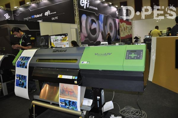 Singapore Agent of EFI and ROLAND Exhibited Splendidly in PRINT TECHNOLOGY 2012