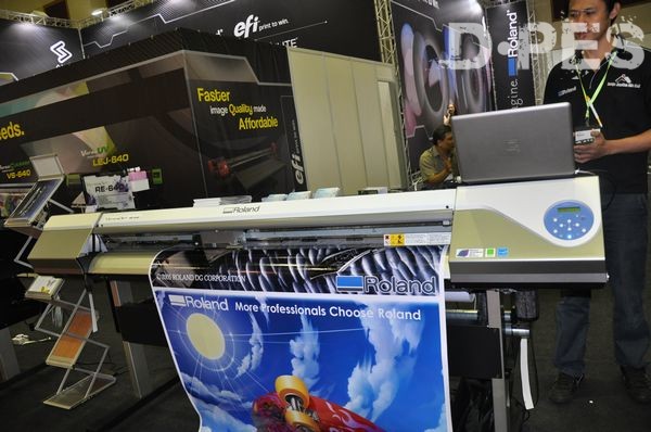 Singapore Agent of EFI and ROLAND Exhibited Splendidly in PRINT TECHNOLOGY 2012