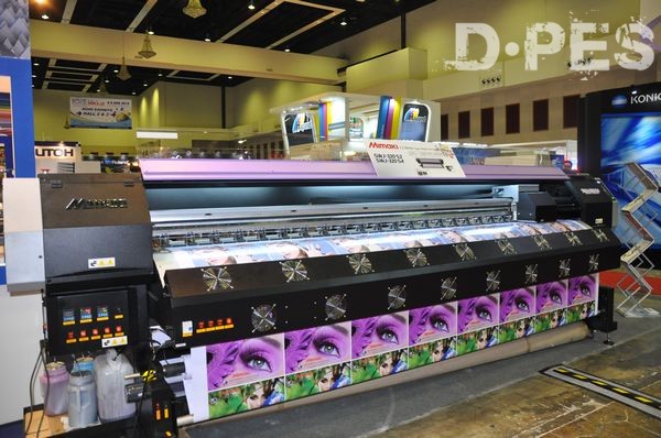 UV LED Curing Flatbed Tabletop Inkjet Printer UJF-3042