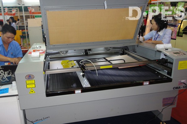D·PES onsite report for VIETNAM INTERNATIONAL ADVERTISING EQUIPMENT AND TECHNOLOGY EXHIBITION