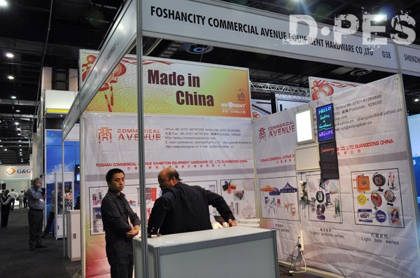 Chinese Exhibitors in 2012 Sign