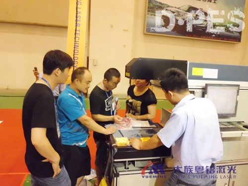 大族粤铭激光亮相第13届中国缝制设备展 大族粤铭激光亮相第13届中国缝制设备展