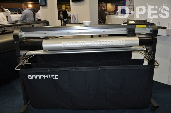 GRAPHTEC CE8000-130