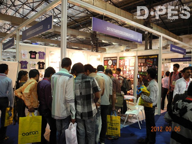 丝印协会组团赴孟买2012印度亚太网印展参展考察圆满成功 丝印协会组团赴孟买2012印度亚太网印展参展考察圆满成功