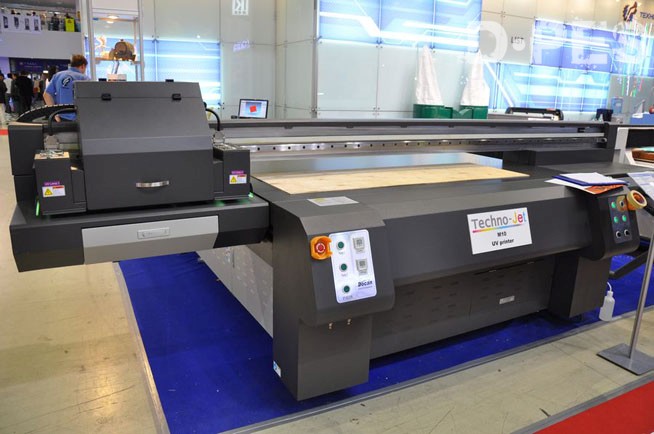东川 Techno-jet M10 UV Printer