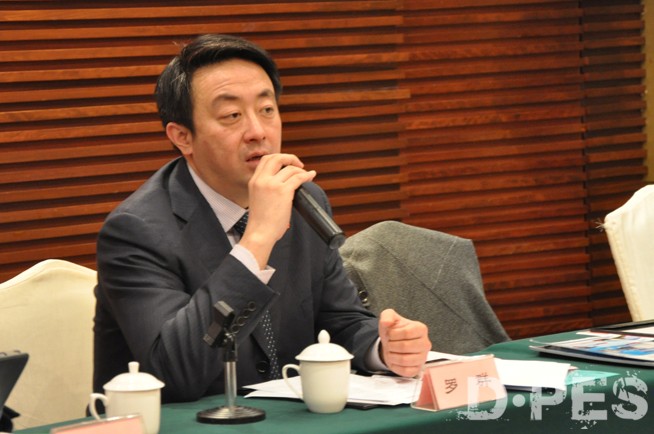 会长 罗群 致开幕辞