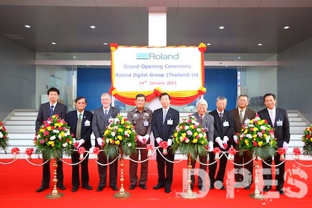 罗兰公司首次在日本以外地区开设工厂 罗兰公司首次在日本以外地区开设工厂